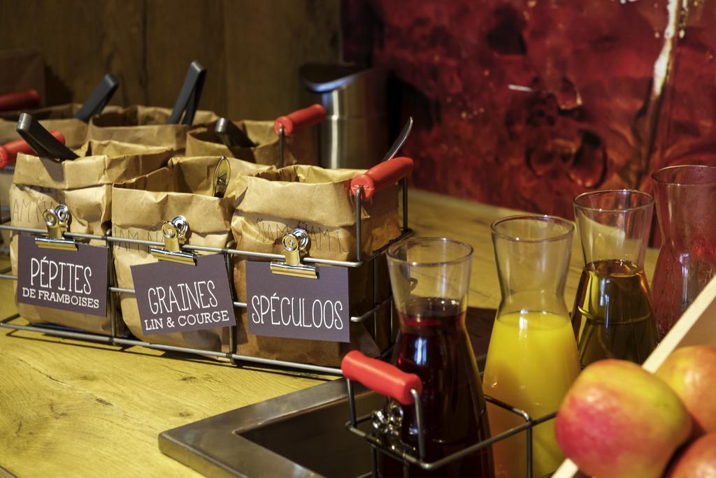 Hotel Ibis Marseille Centre Gare Saint Charles Exterior foto